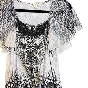 Unity Flutter Sleeve Snake Print Front tie top Black & White Size XL